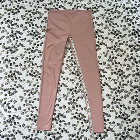 Fabletics Light Pink Leggings - Picture 4 of 6